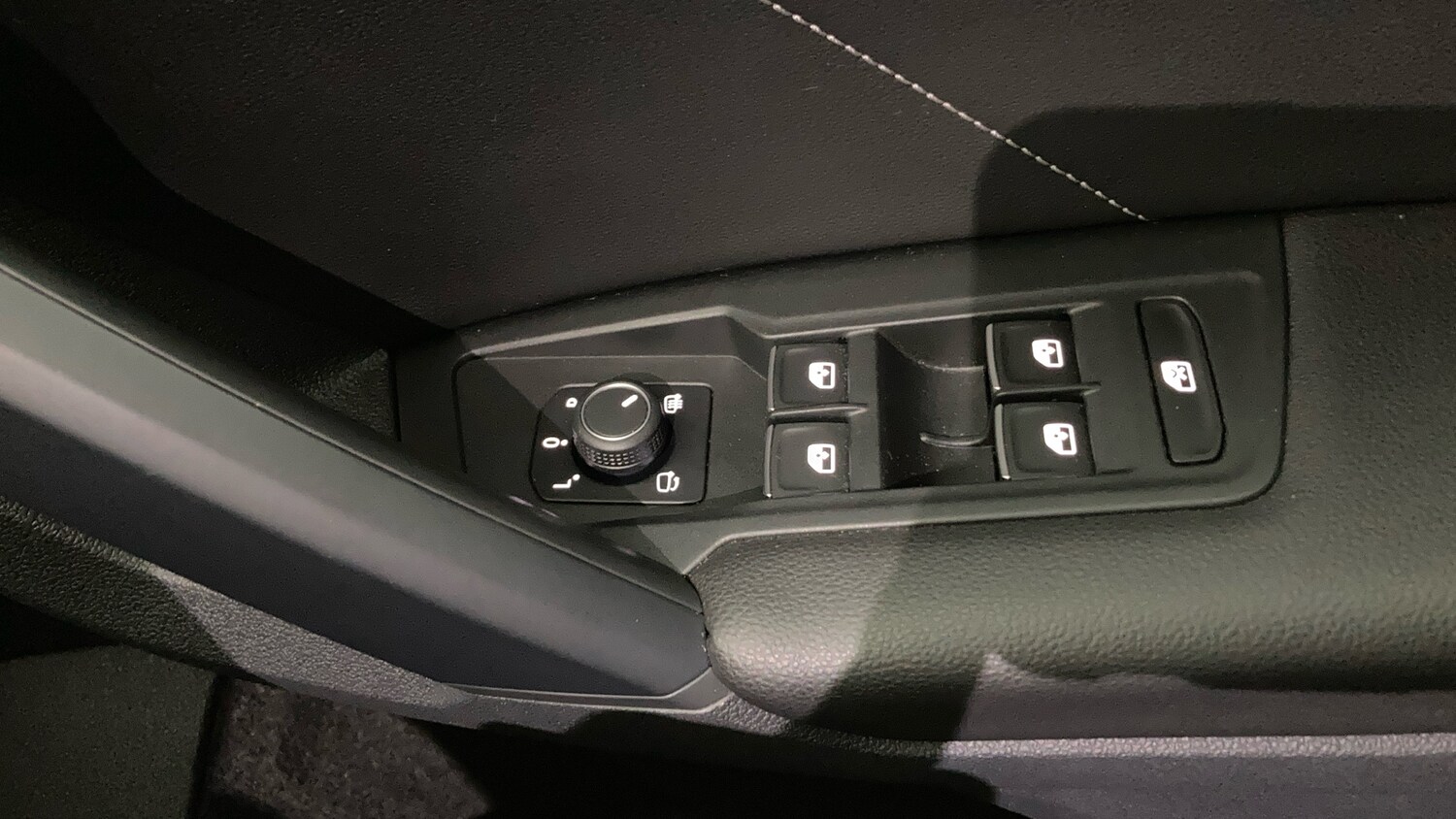 Used Volkswagen Tiguan 2022 for sale - 78152901: Photo 30