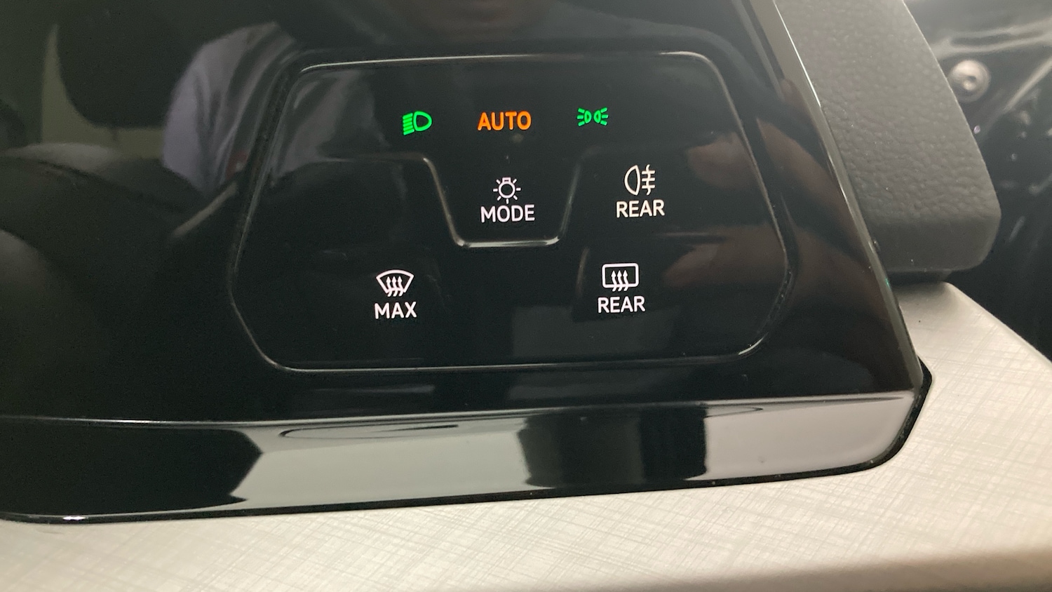 Used Volkswagen Golf 2021 for sale - 76022838: Photo 32
