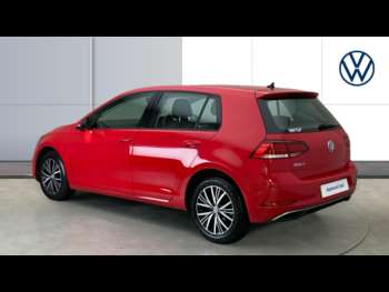 Used Volkswagen Golf 2018 for sale - 75064505: Photo