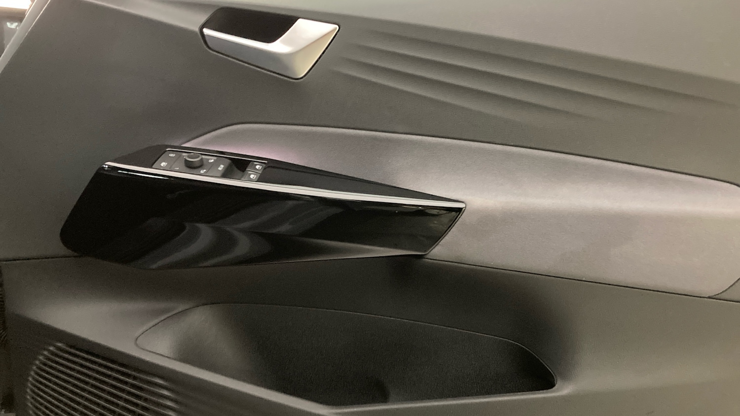 Used Volkswagen ID.3 2020 for sale - 76413233: Photo 19