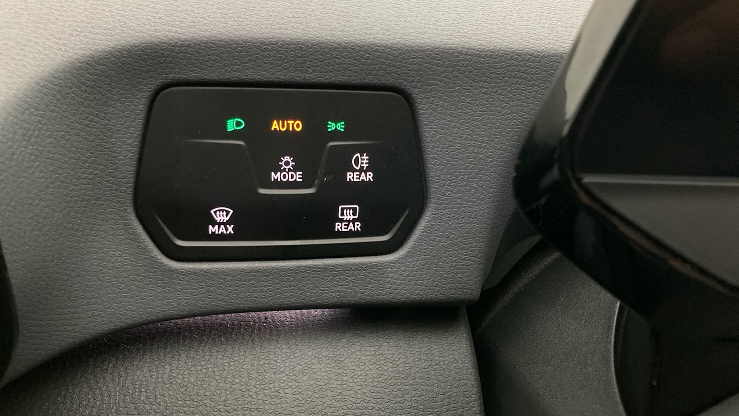 Used Volkswagen ID.3 2020 for sale - 76413233: Photo 30