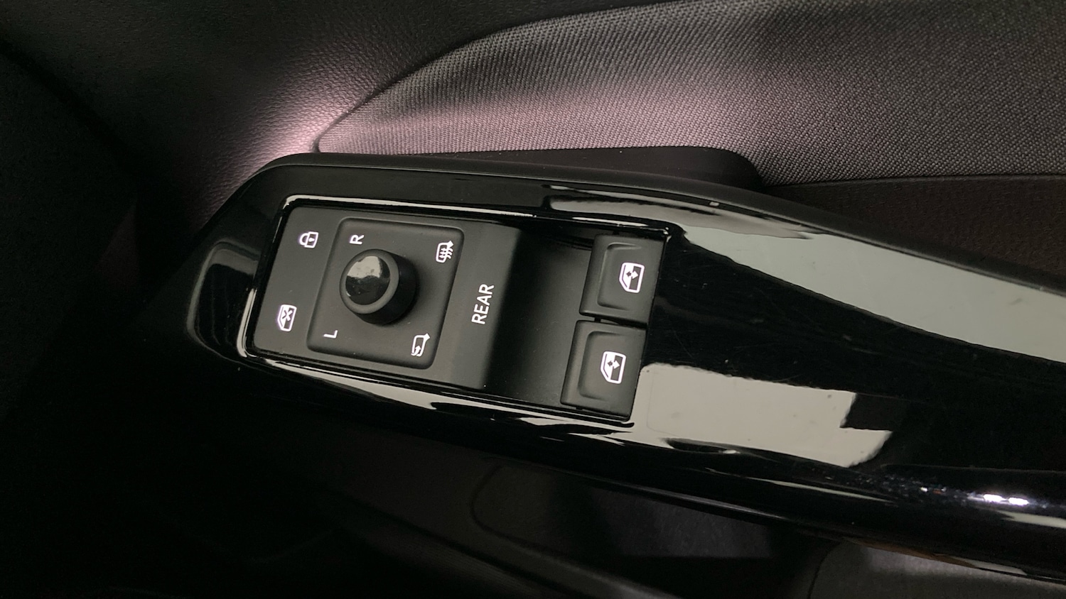 Used Volkswagen ID.3 2020 for sale - 76413233: Photo 32