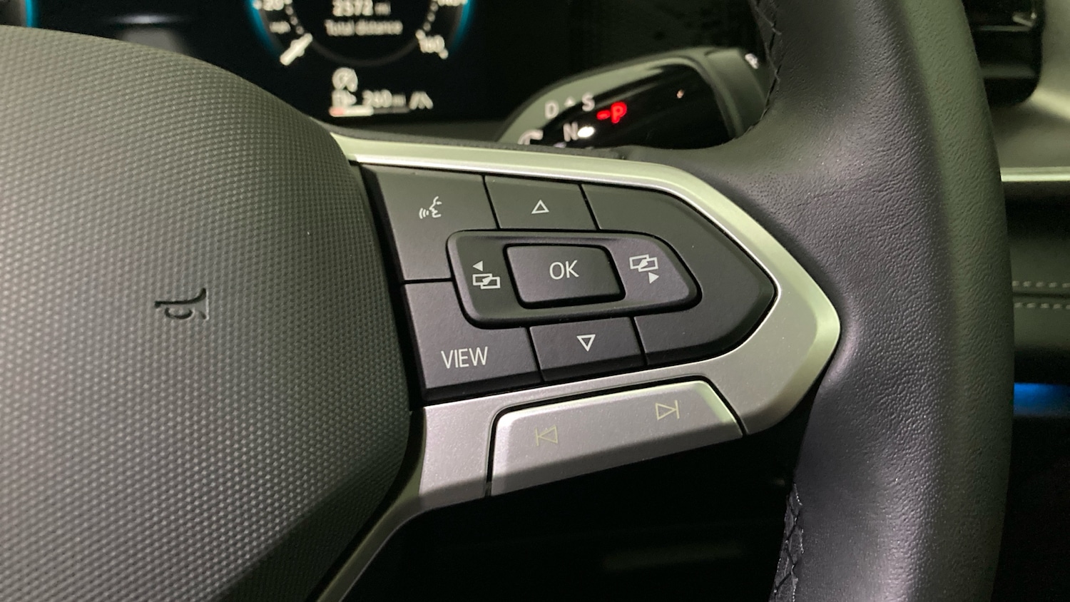 Used Volkswagen Touran 2025 for sale - 77652947: Photo 18