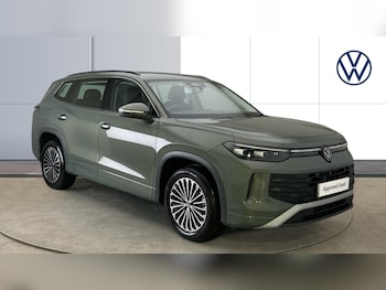 Used Volkswagen Touran 2025 for sale - 77652947: Photo