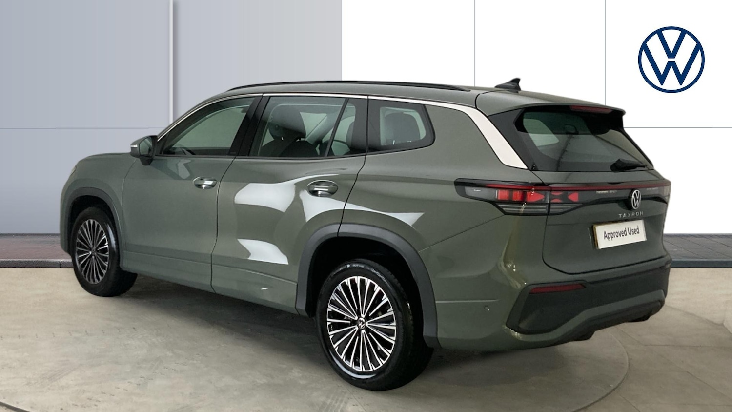 Used Volkswagen Touran 2025 for sale - 77652947: Photo 3