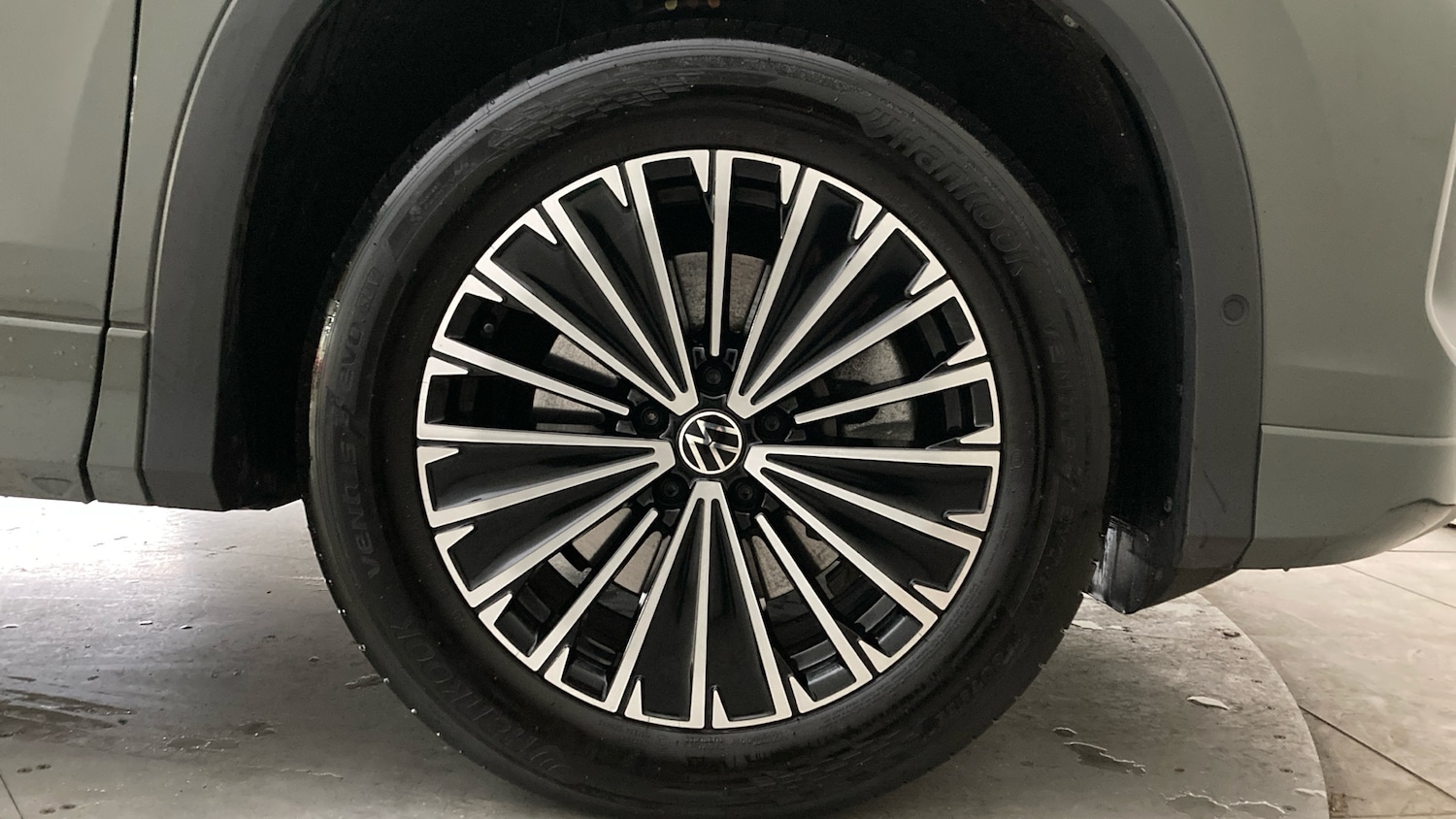 Used Volkswagen Touran 2025 for sale - 77652947: Photo 5