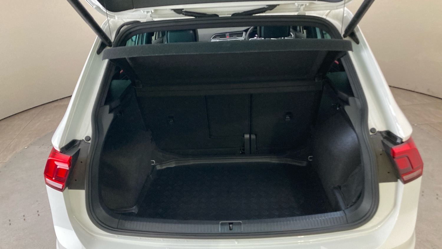 Used Volkswagen Tiguan 2022 for sale - 76779275: Photo 20