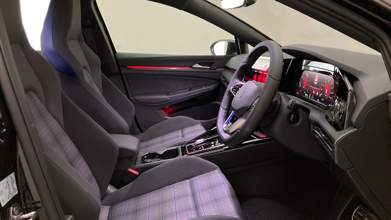 Used Volkswagen Golf 2025 for sale - 76063676: Photo 15