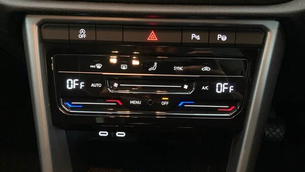 Used Volkswagen T-Roc 2025 for sale - 76234579: Photo 13