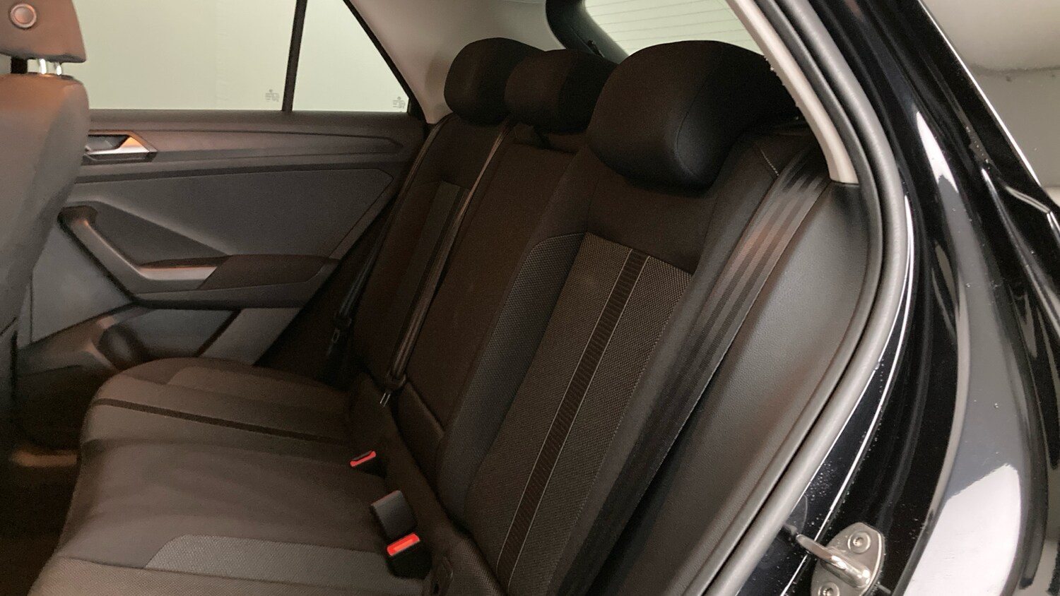 Used Volkswagen T-Roc 2025 for sale - 76234579: Photo 16