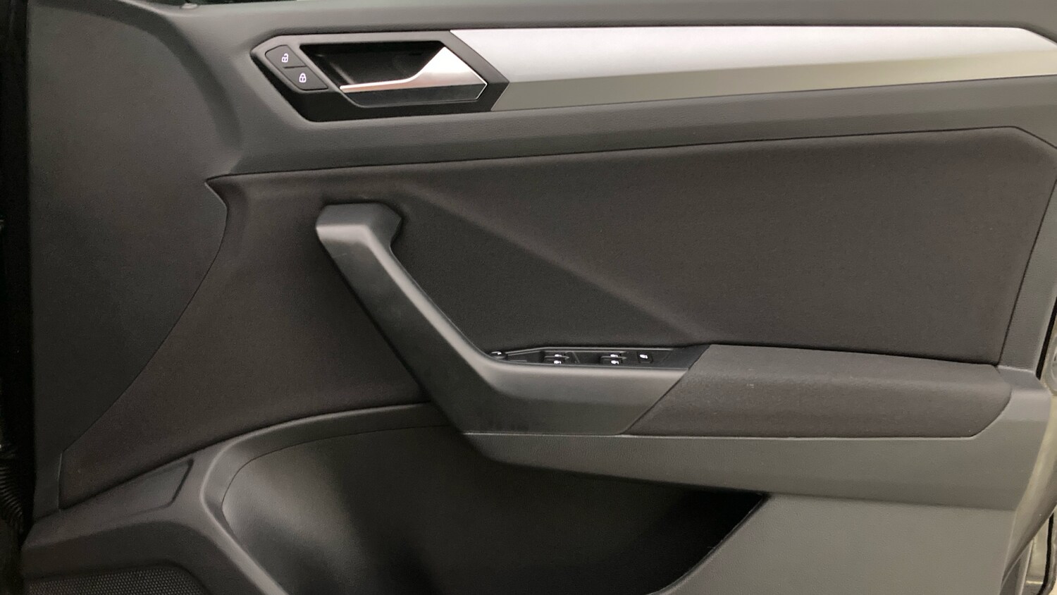 Used Volkswagen T-Roc 2025 for sale - 76234579: Photo 19