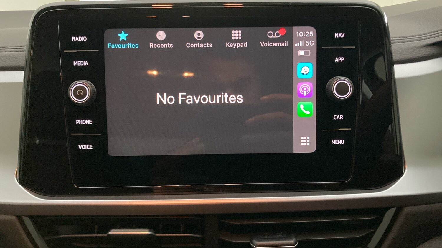 Used Volkswagen T-Roc 2025 for sale - 76234579: Photo 23