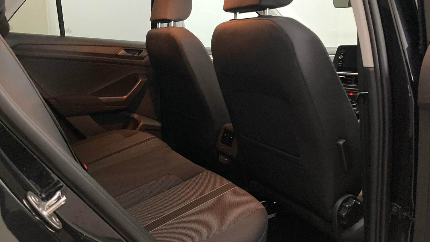 Used Volkswagen T-Roc 2025 for sale - 76234579: Photo 36