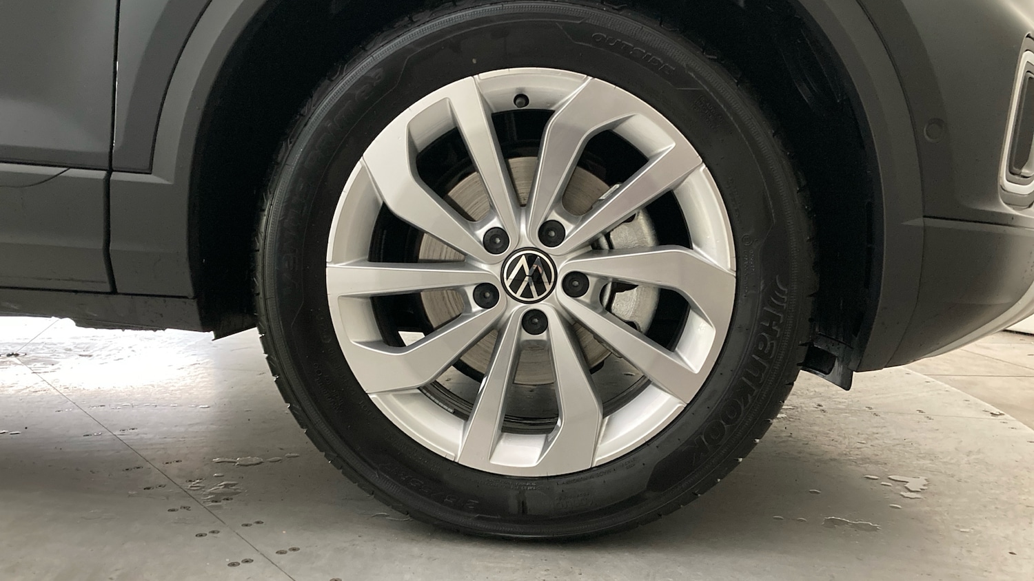 Used Volkswagen T-Roc 2025 for sale - 76234579: Photo 5