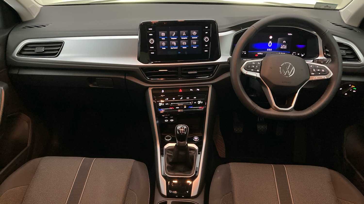 Used Volkswagen T-Roc 2025 for sale - 76234579: Photo 9