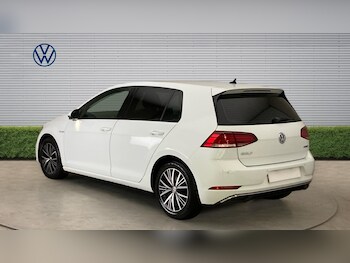 Used Volkswagen Golf 2018 for sale - 78870415: Photo