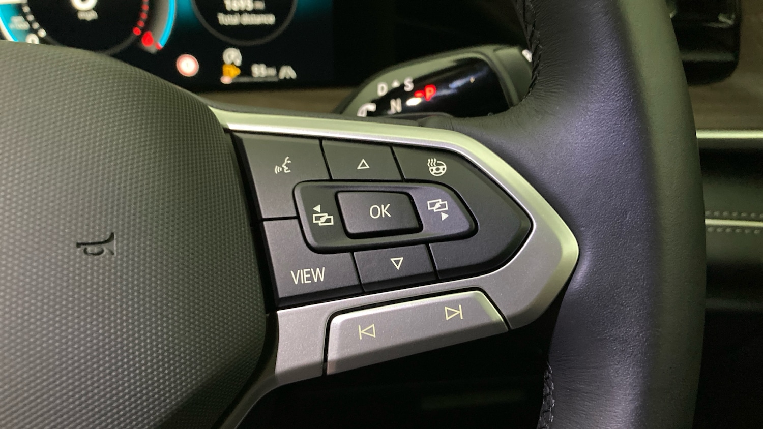 Used Volkswagen Touran 2025 for sale - 77640008: Photo 18