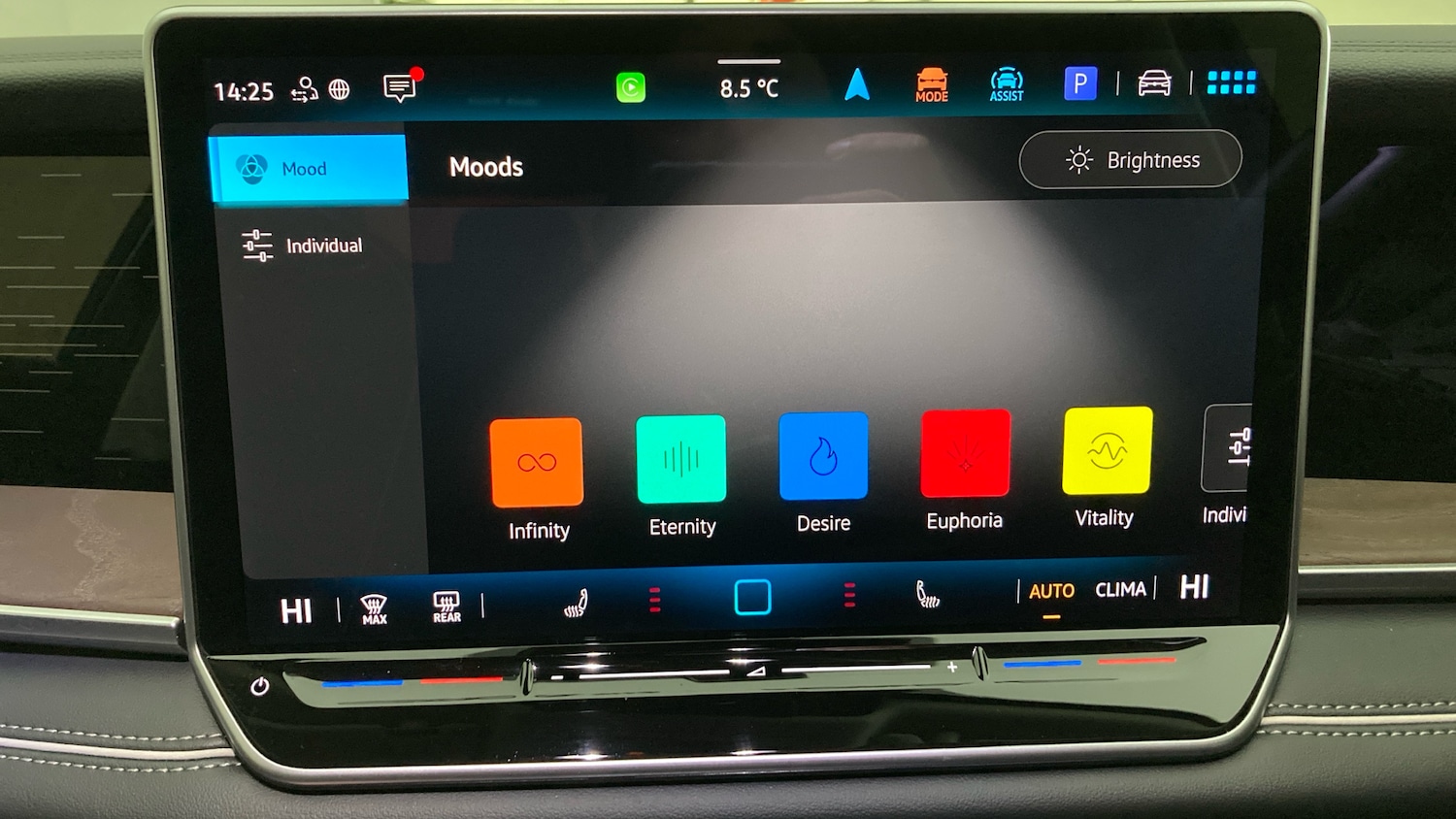 Used Volkswagen Touran 2025 for sale - 77640008: Photo 29