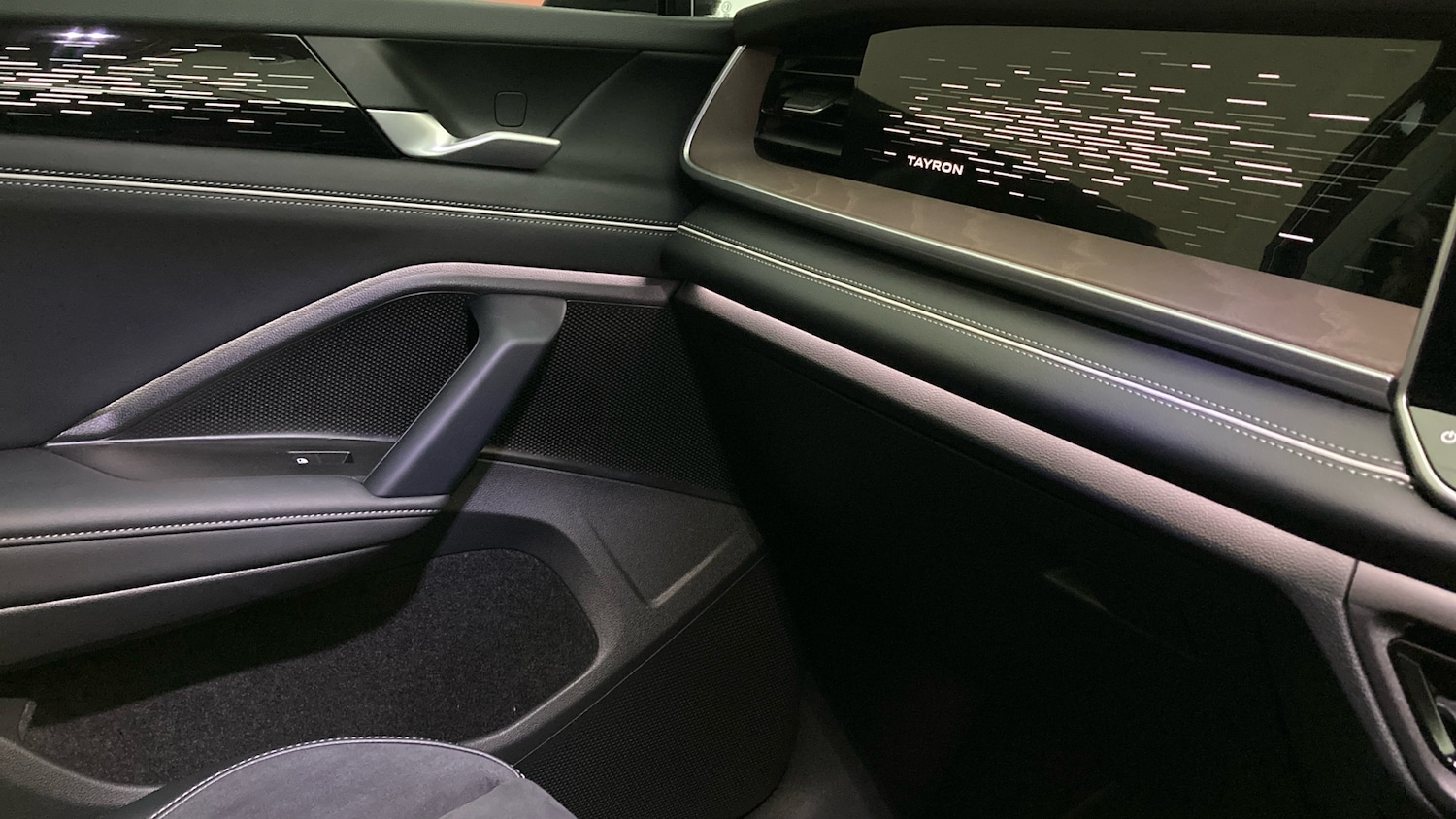 Used Volkswagen Touran 2025 for sale - 77640008: Photo 33