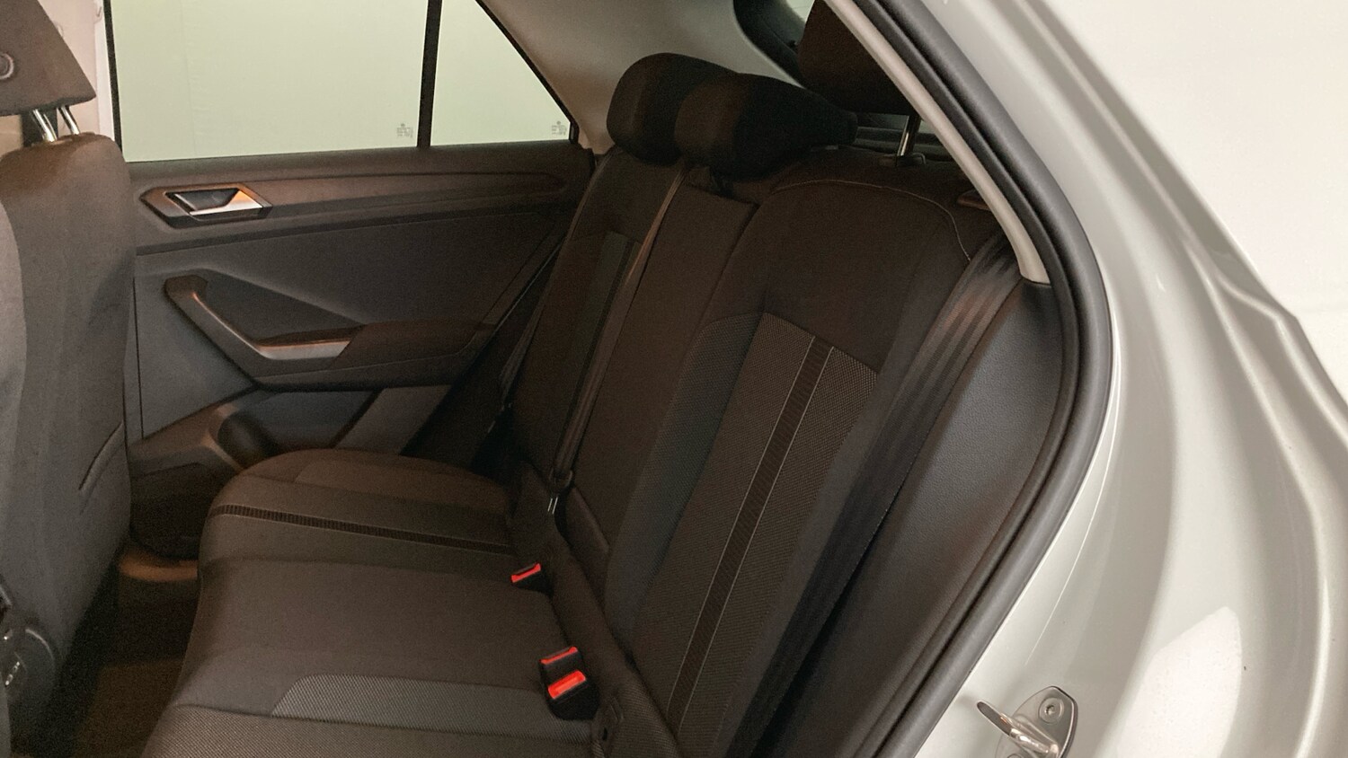 Used Volkswagen T-Roc 2025 for sale - 76796784: Photo 16