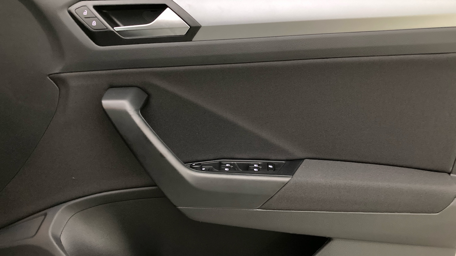 Used Volkswagen T-Roc 2025 for sale - 76796784: Photo 19