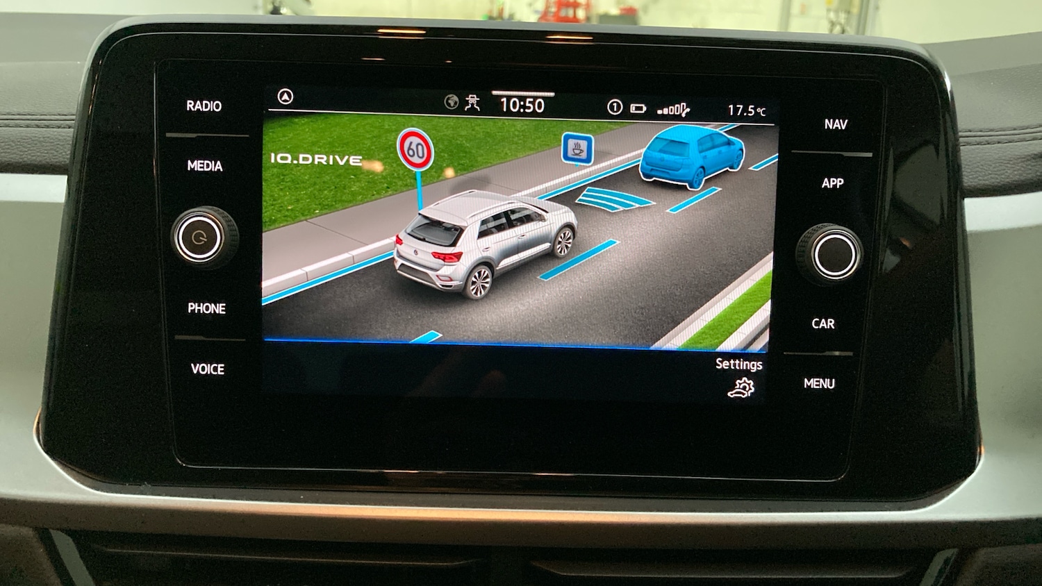 Used Volkswagen T-Roc 2025 for sale - 76796784: Photo 27