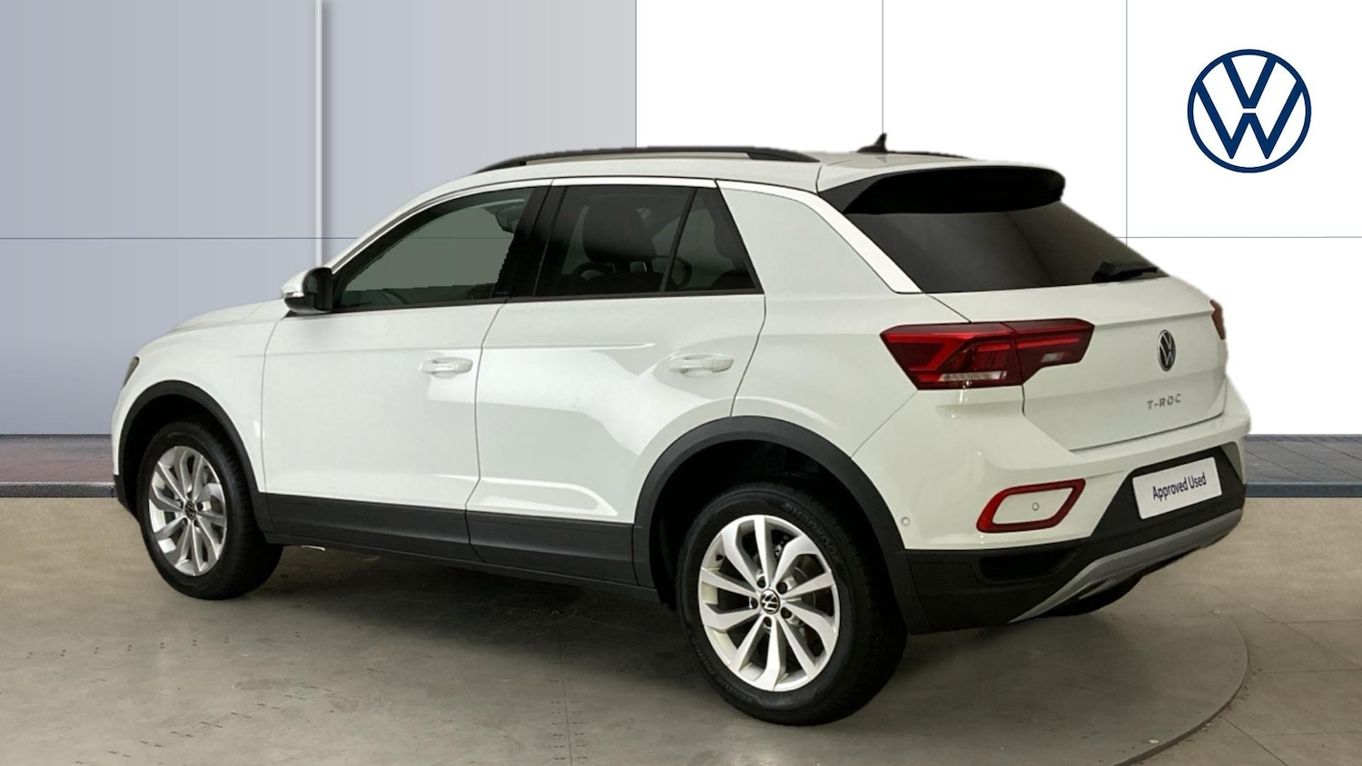 Used Volkswagen T-Roc 2025 for sale - 76796784: Photo 3