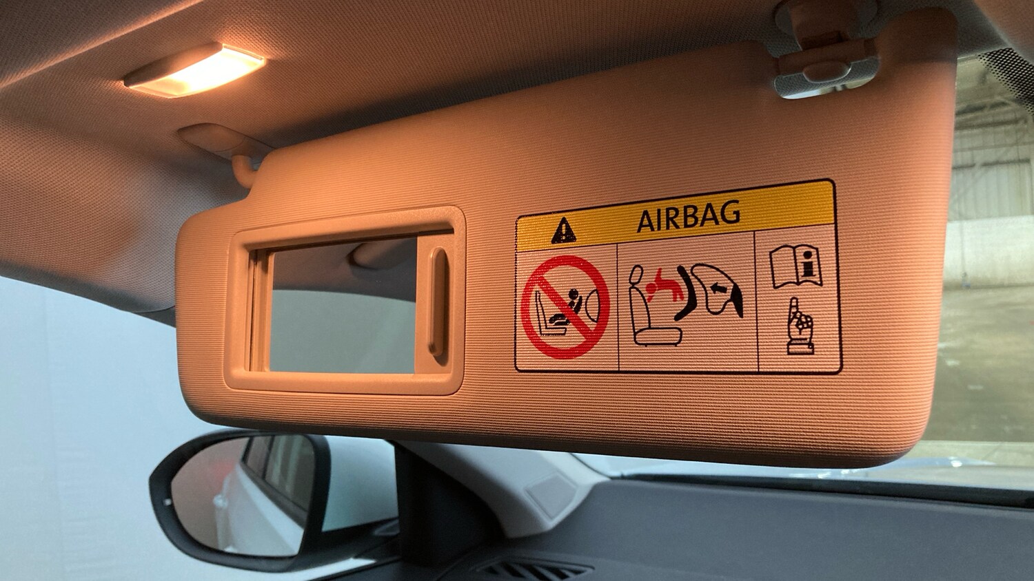 Used Volkswagen T-Roc 2025 for sale - 76796784: Photo 34