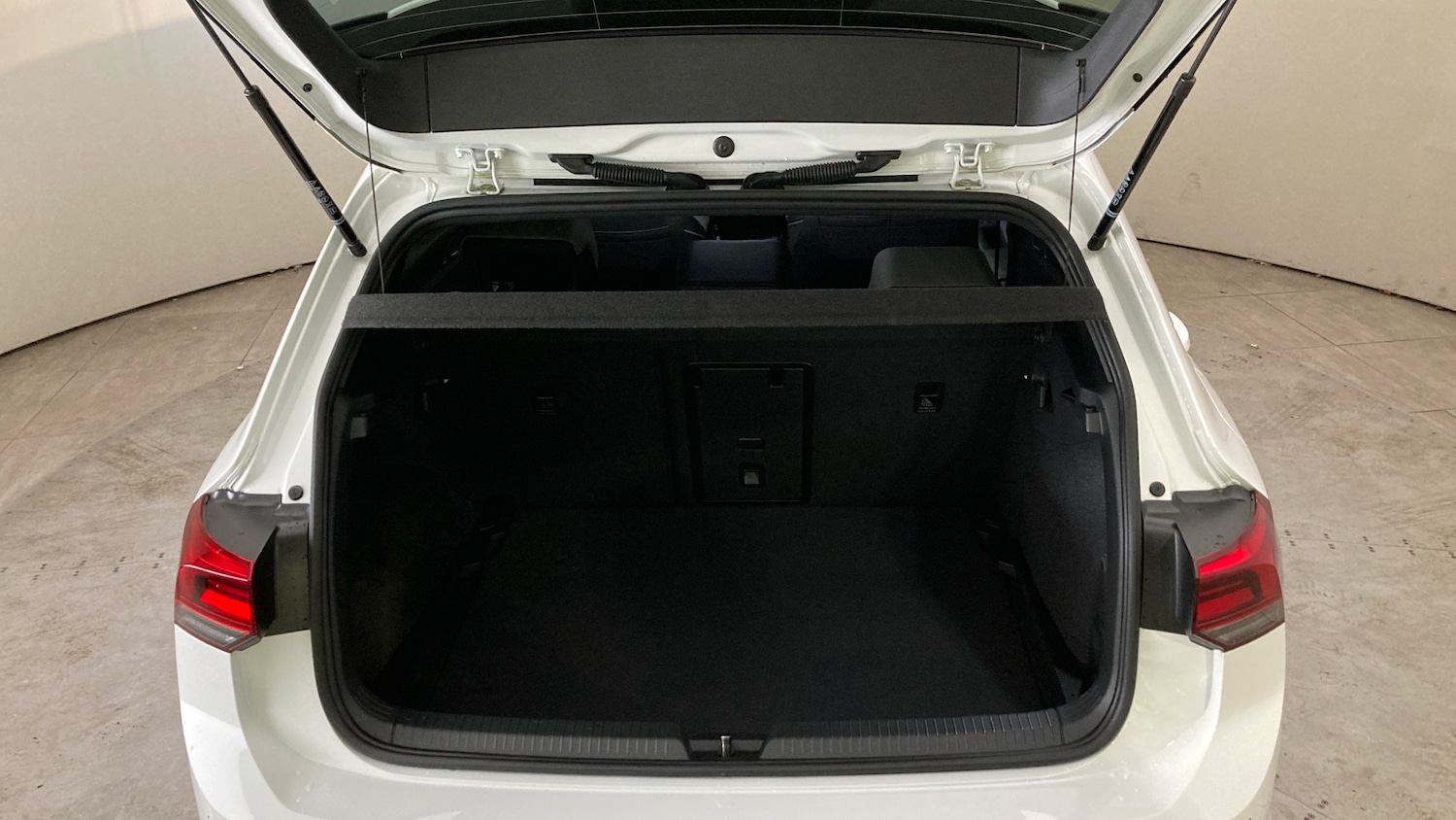 Used Volkswagen Golf 2024 for sale - 77901448: Photo 20