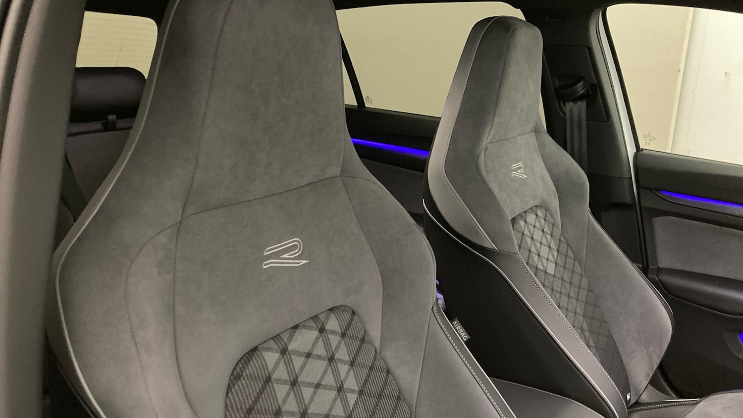 Used Volkswagen Golf 2024 for sale - 77901448: Photo 32