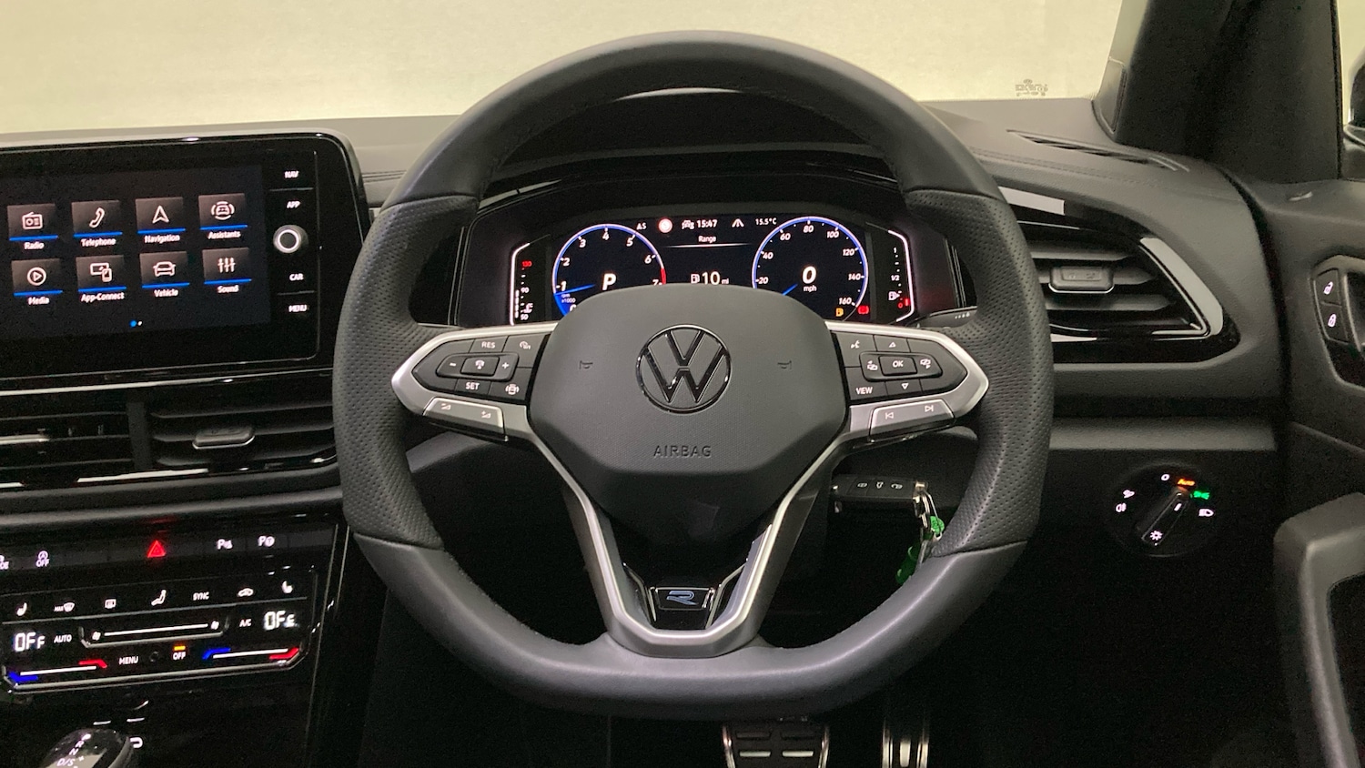 Used Volkswagen T-Roc 2025 for sale - 76554861: Photo 10