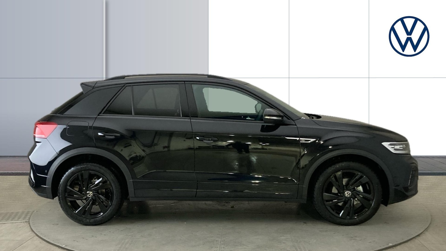 Used Volkswagen T-Roc 2025 for sale - 76554861: Photo 4