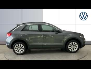 Used Volkswagen T-Roc 2019 for sale - 75203390: Photo