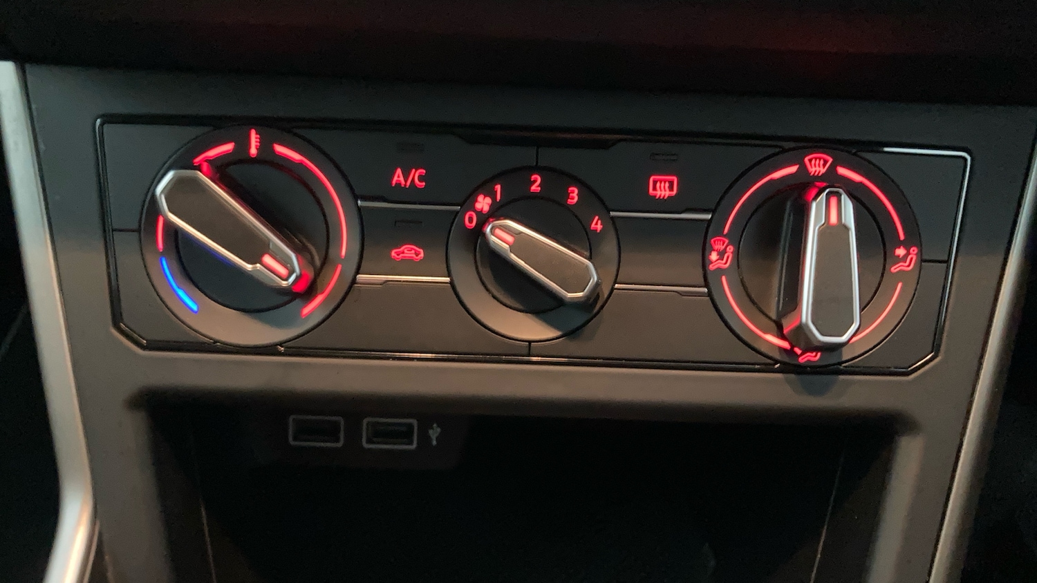Used Volkswagen Polo 2020 for sale - 76357751: Photo 13