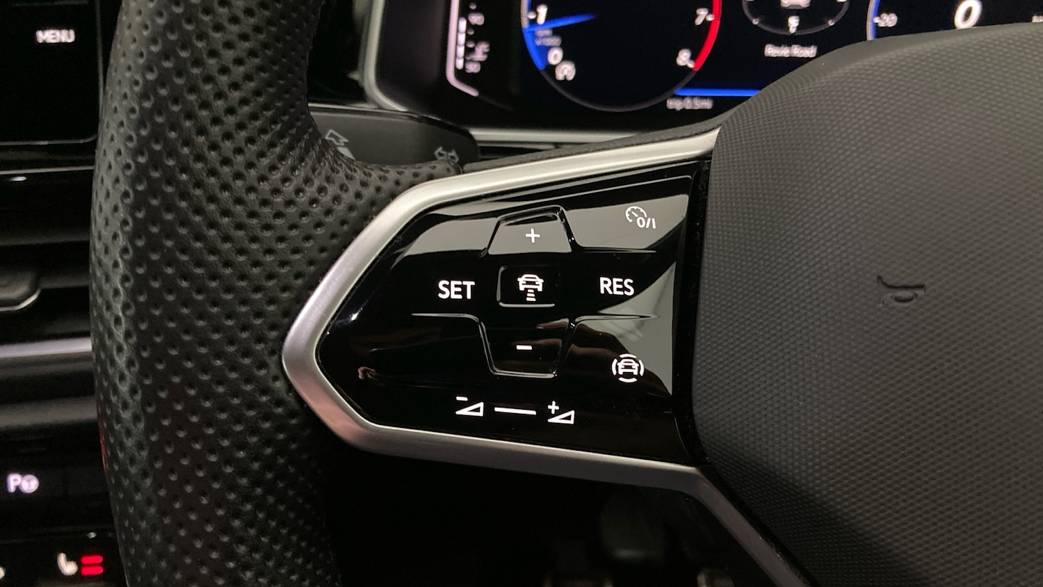 Used Volkswagen T-Roc 2022 for sale - 76734340: Photo 17