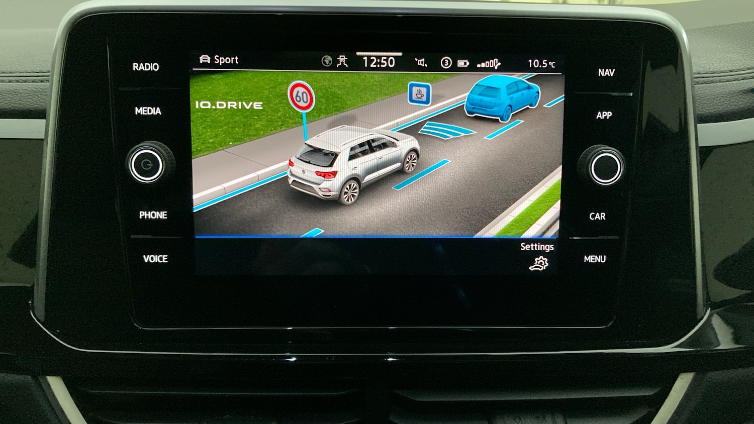 Used Volkswagen T-Roc 2022 for sale - 76734340: Photo 27