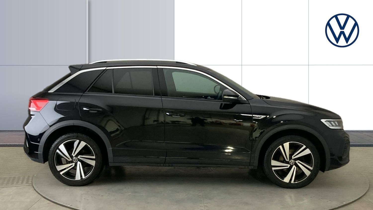Used Volkswagen T-Roc 2022 for sale - 76734340: Photo 4