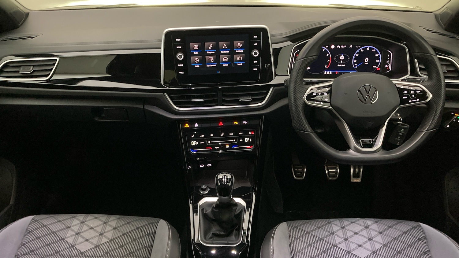 Used Volkswagen T-Roc 2022 for sale - 76734340: Photo 9