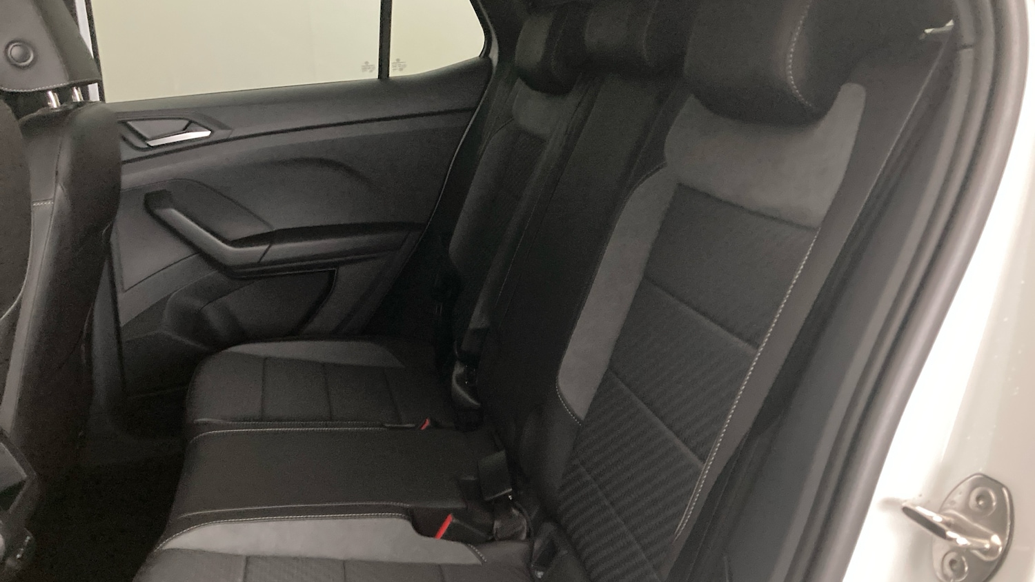 Used Volkswagen T-Cross 2023 for sale - 77779028: Photo 16