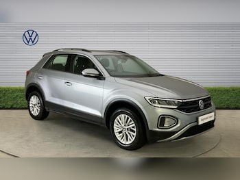 Used Volkswagen T-Roc 2024 for sale - 79045359: Photo
