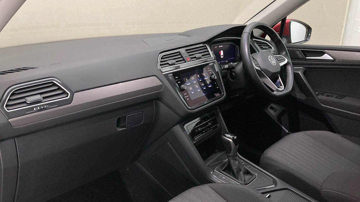 Used Volkswagen Tiguan Allspace 2022 for sale - 77007955: Photo 2