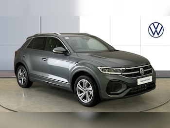 Used Volkswagen T-Roc 2024 for sale - 76022839: Photo