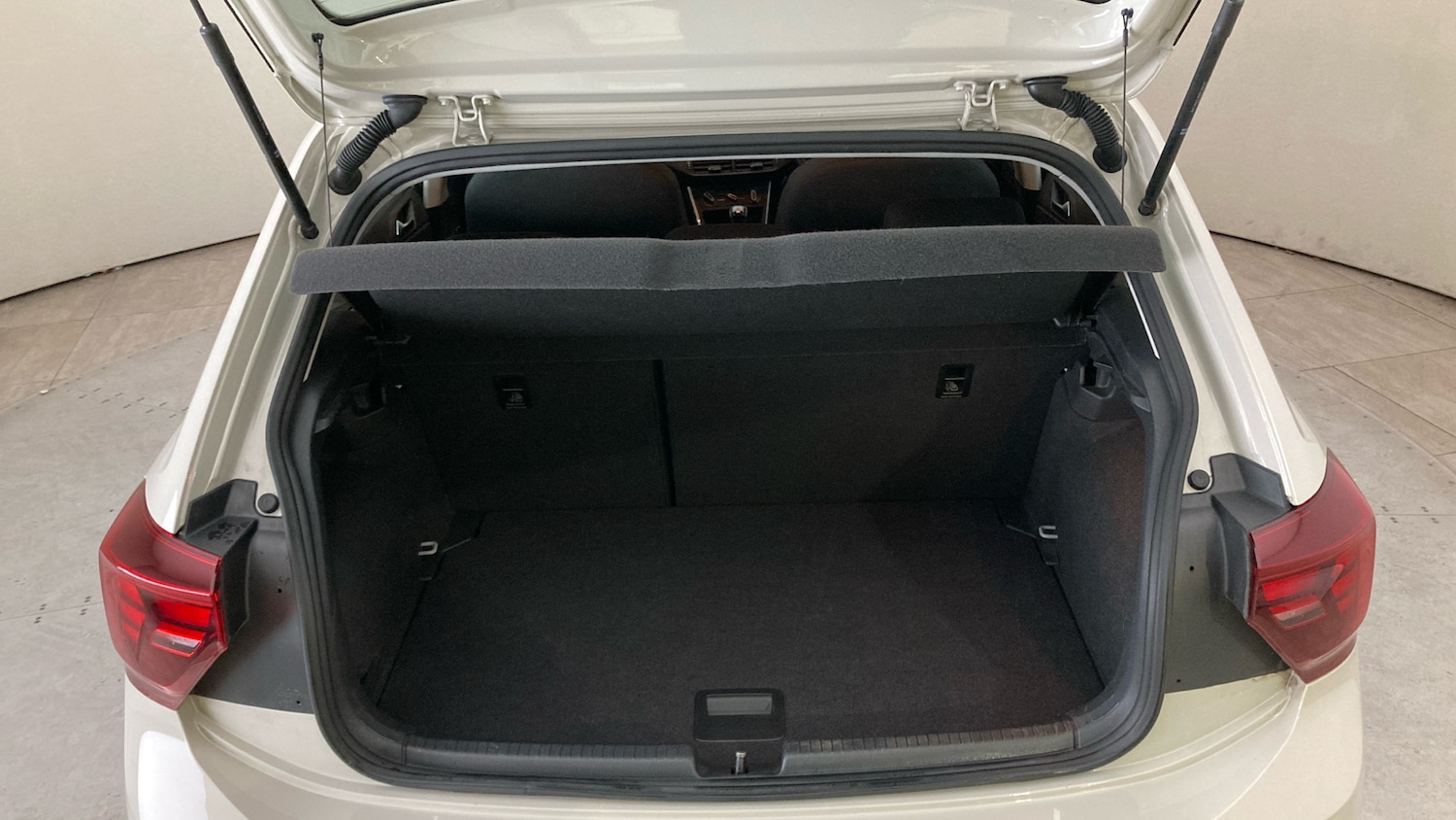 Used Volkswagen Polo 2021 for sale - 76719203: Photo 20