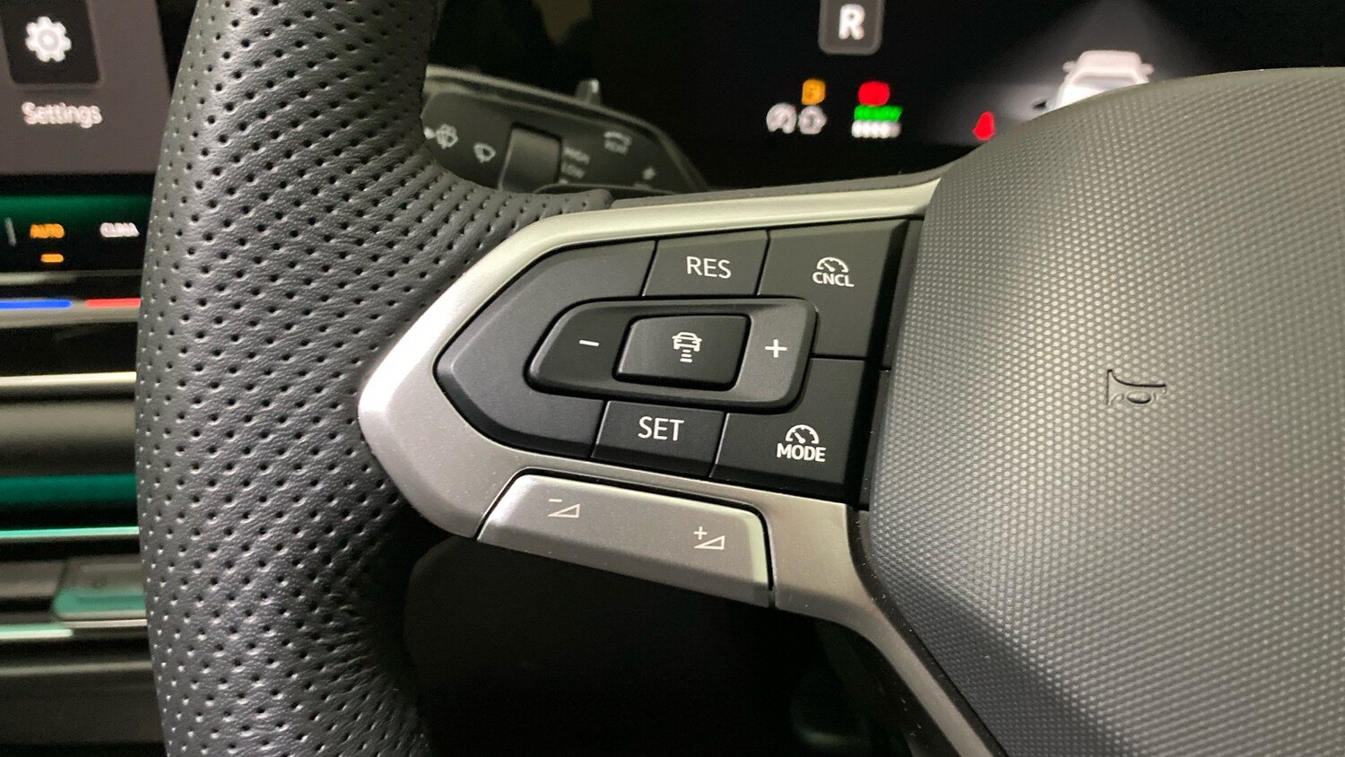 Used Volkswagen Tiguan 2024 for sale - 78064325: Photo 17