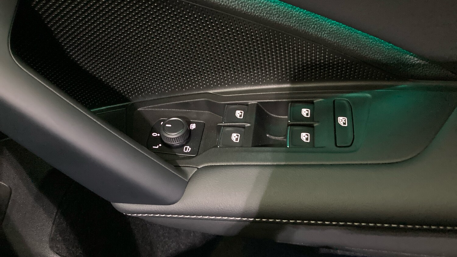 Used Volkswagen Tiguan 2024 for sale - 78064325: Photo 32