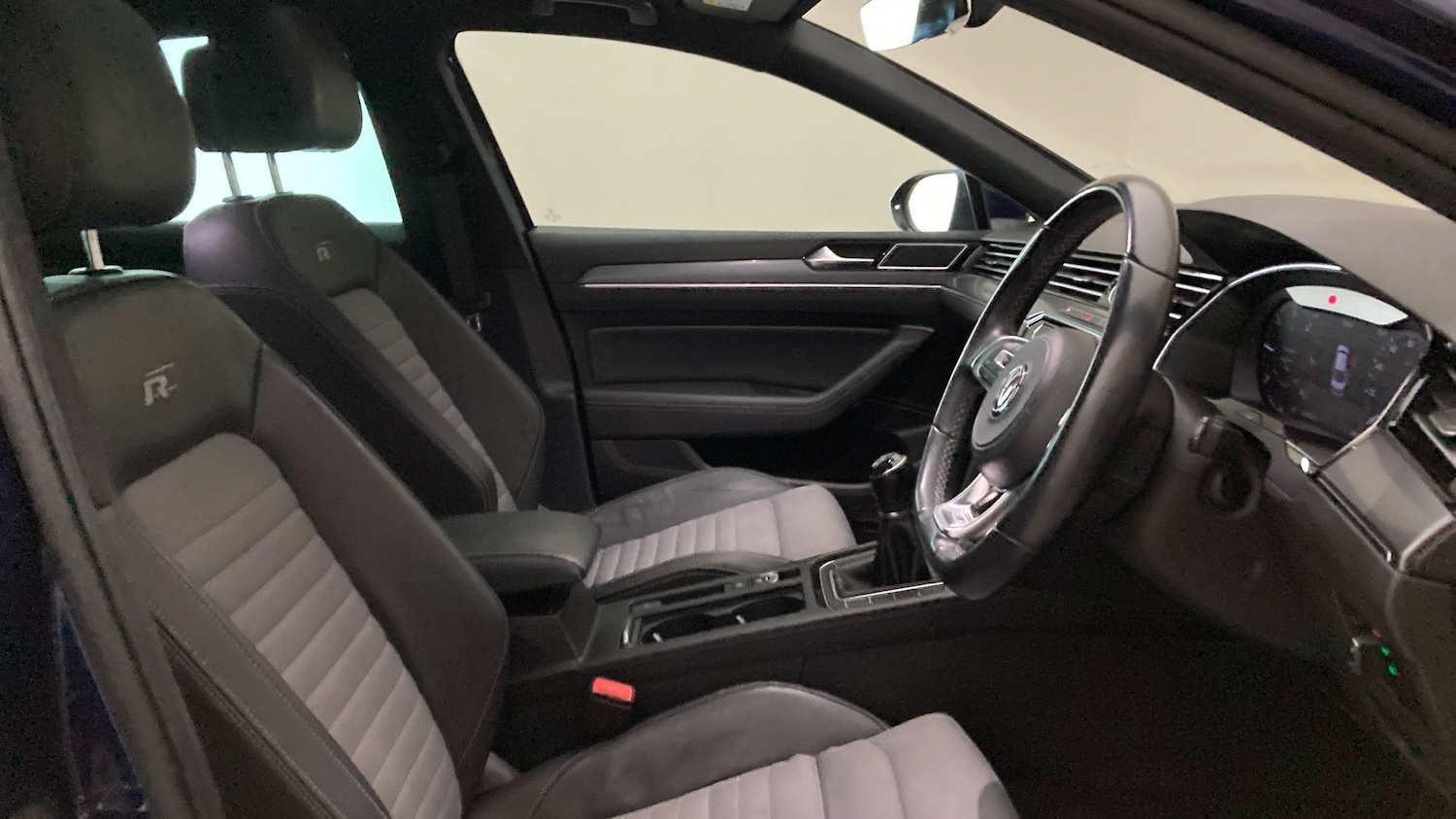 Used Volkswagen Passat 2019 for sale - 77516308: Photo 15