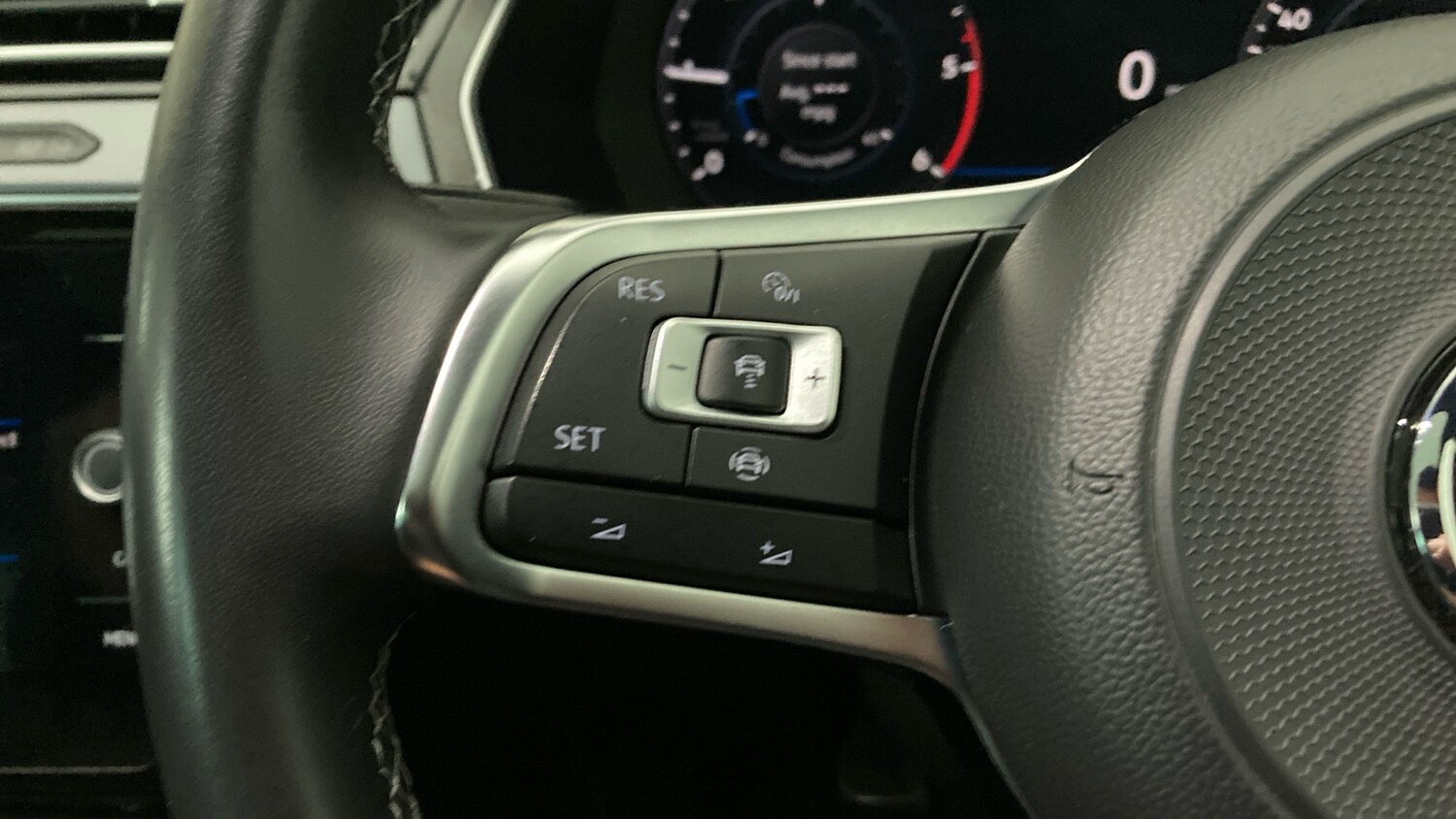 Used Volkswagen Passat 2019 for sale - 77516308: Photo 17