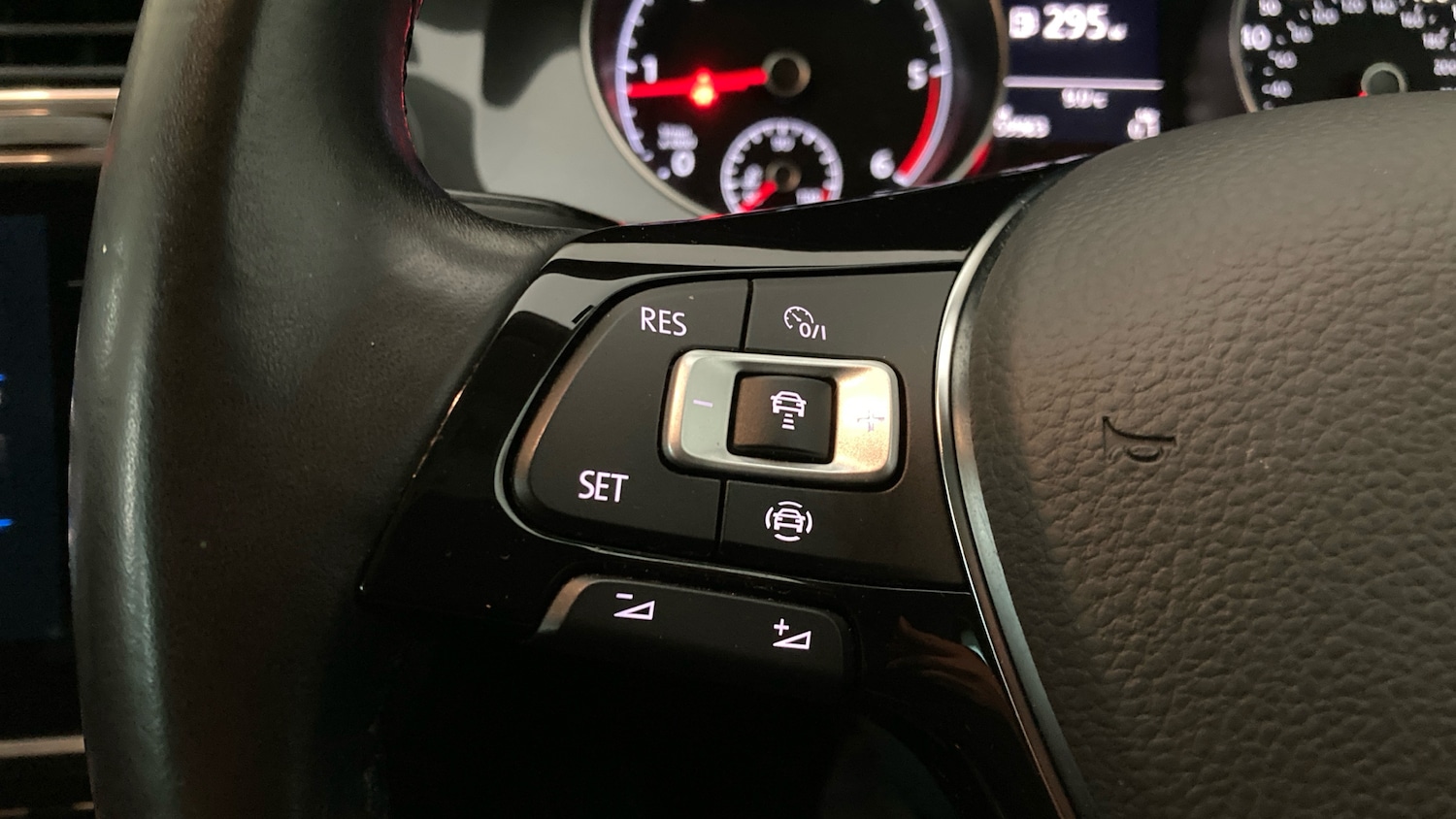 Used Volkswagen Golf 2019 for sale - 77365095: Photo 17