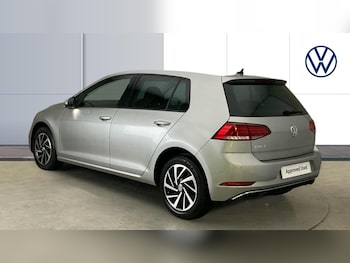 Used Volkswagen Golf 2019 for sale - 77365095: Photo