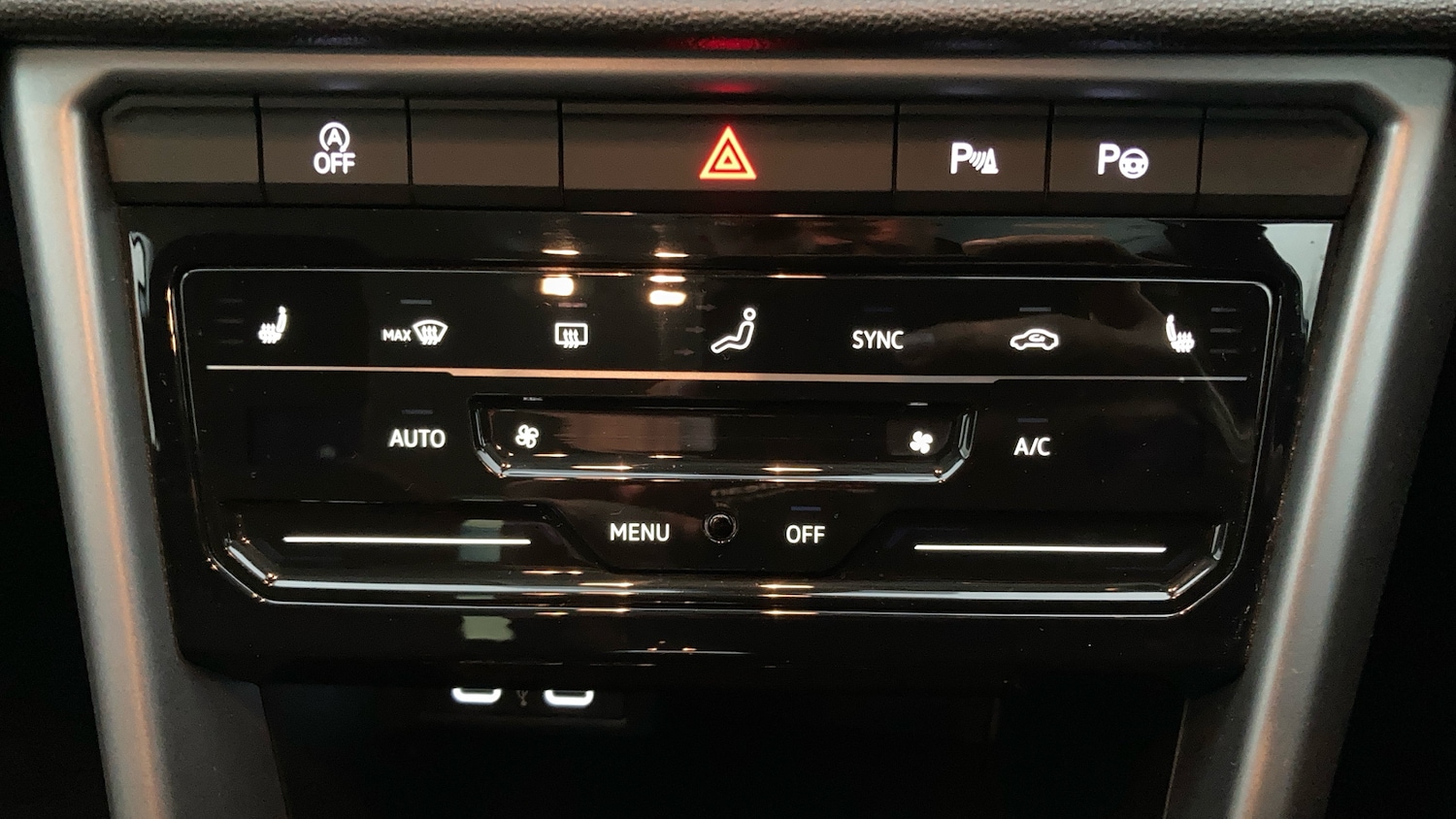 Used Volkswagen T-Roc 2023 for sale - 76526039: Photo 13